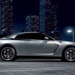 2013 Nissan GT-R значительно вырос в цене